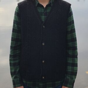 Field Gear Kids knit  button up wool blend vest